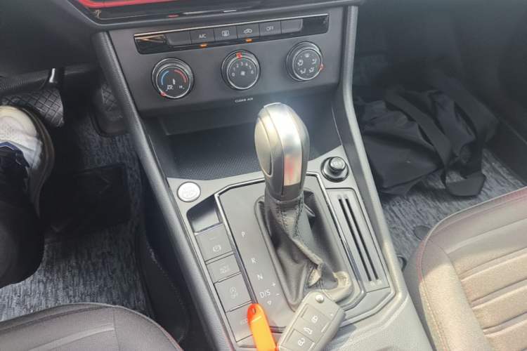 Used Volkswagen Lavida 2024 300TSI DSG Starry Sky Deluxe Edition Gear Lever