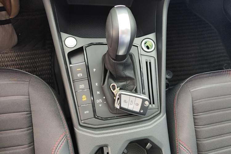 Used Volkswagen Lavida 2024 300TSI DSG Starry Sky Deluxe Edition Gear Lever