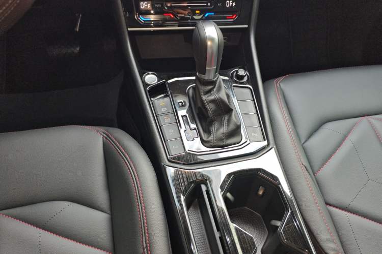 Used Volkswagen Lavida 2024 300TSI DSG Starry Sky Leading Edition Gear Lever