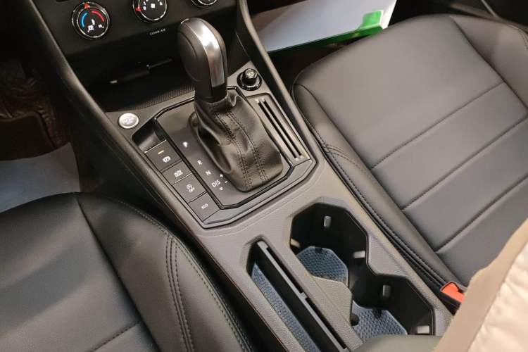 Used Volkswagen Lavida 2024 300TSI DSG Starry Sky Deluxe Edition Gear Lever
