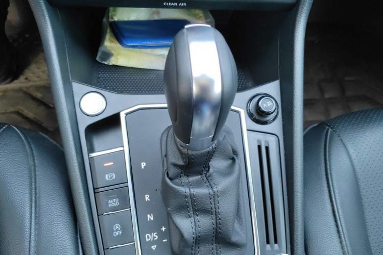 Used Volkswagen Lavida 2024 300TSI DSG Starry Sky Deluxe Edition Gear Lever