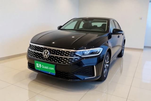 Używany Volkswagen Lavida 2024 300TSI DSG Starry Sky Leading Edition