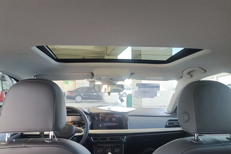 Used Volkswagen Lavida 2024 300TSI DSG Full-Comfort Edition Headliner