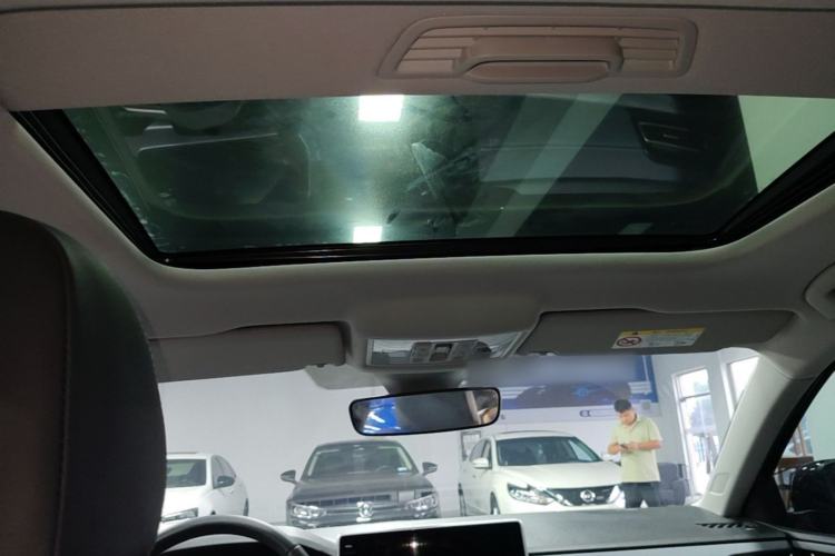 Used Volkswagen Lavida 2024 1.5L Automatic 5 Million Edition Headliner