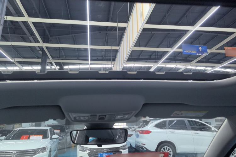 Used Volkswagen Lavida 2024 1.5L Automatic 5 Million Edition Headliner