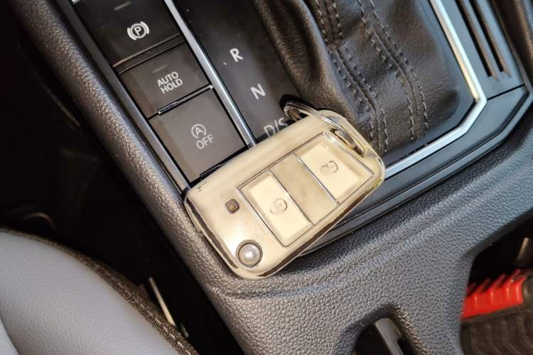 Used Volkswagen Lavida 2024 1.5L Automatic 5 Million Edition Interior 1