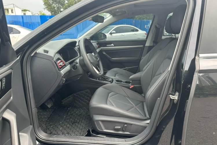 Used Volkswagen Lavida 2024 300TSI DSG Starry Sky Leading Edition Interior 2