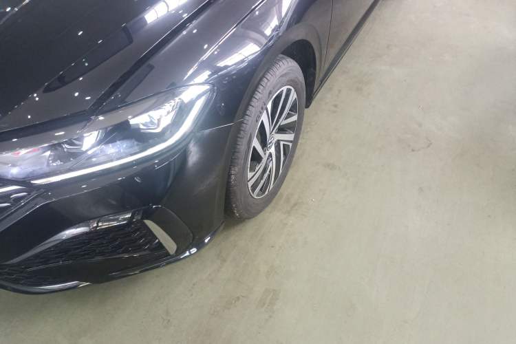 Used Volkswagen Lavida 2024 1.5L Automatic Starry Sky 5 Million Edition Left Front Headlight