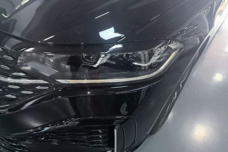 Used Volkswagen Lavida 2024 1.5L Automatic Starry Sky 5 Million Edition Left Front Headlight