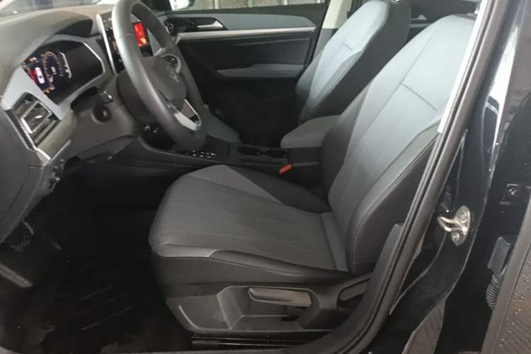Used Volkswagen Lavida 2024 1.5L Automatic 5 Million Edition Left Front Seat