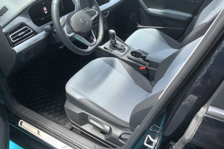 Used Volkswagen Lavida 2024 1.5L Automatic 5 Million Edition Left Front Seat