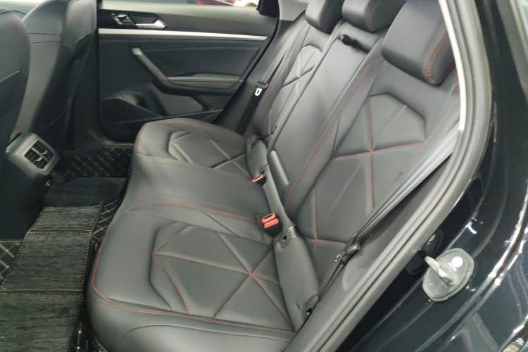 Used Volkswagen Lavida 2024 300TSI DSG Starry Sky Leading Edition Left Rear Seat