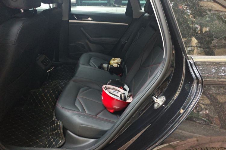 Used Volkswagen Lavida 2024 300TSI DSG Starry Sky Leading Edition Left Rear Seat