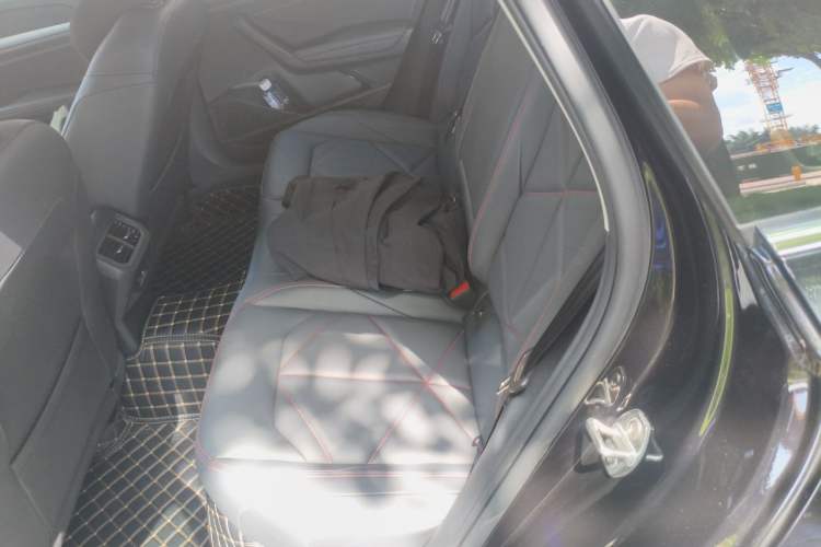 Used Volkswagen Lavida 2024 300TSI DSG Starry Sky Leading Edition Left Rear Seat