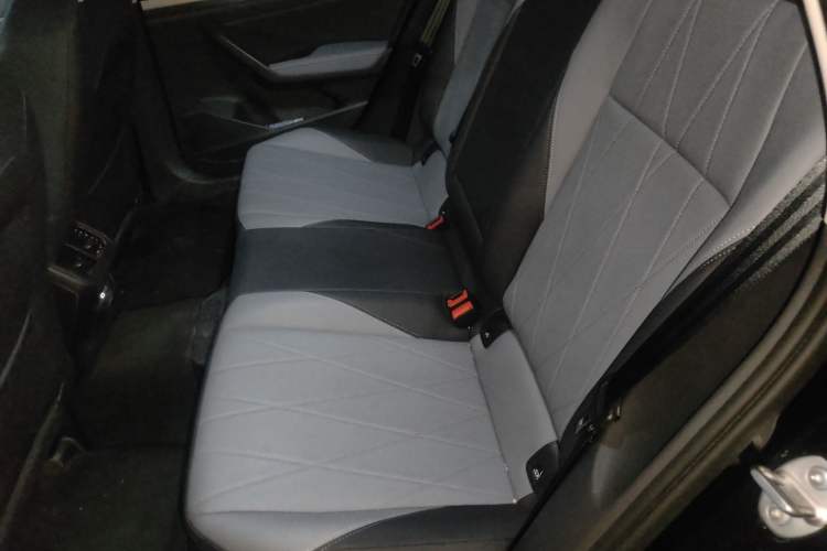 Used Volkswagen Lavida 2024 1.5L Automatic 5 Million Edition Left Rear Seat