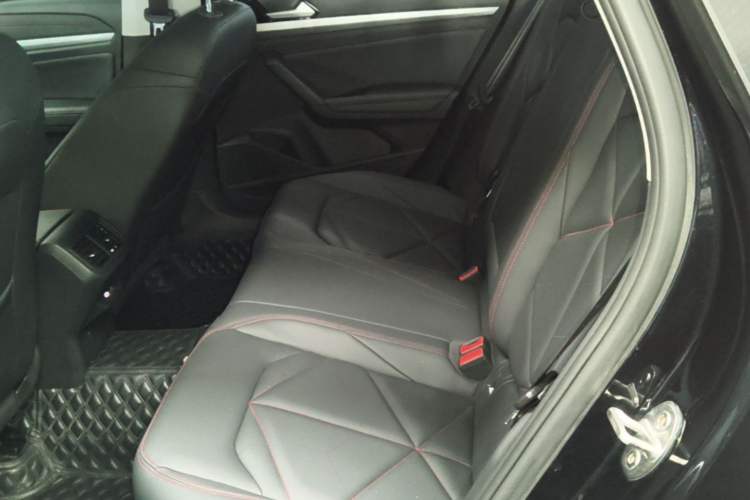 Used Volkswagen Lavida 2024 300TSI DSG Starry Sky Leading Edition Left Rear Seat