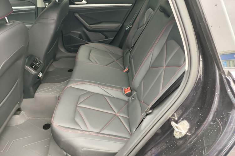 Used Volkswagen Lavida 2024 300TSI DSG Starry Sky Leading Edition Left Rear Seat