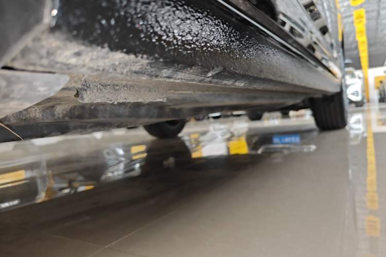 Used Volkswagen Lavida 2024 300TSI DSG Full-Comfort Edition Left Side Sill