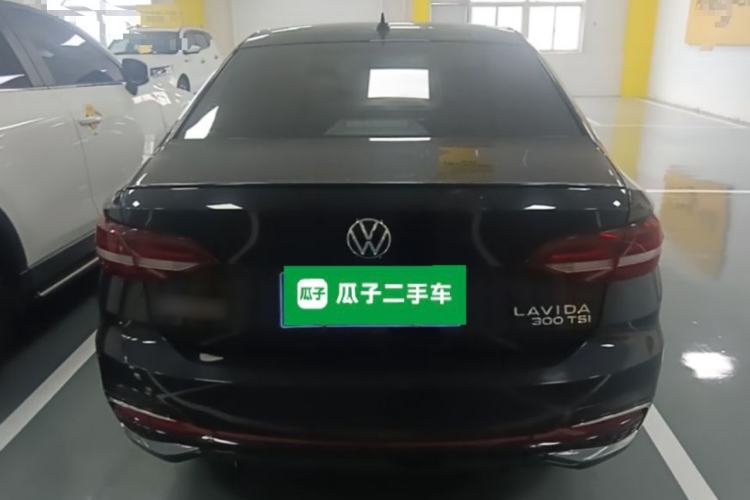 Used Volkswagen Lavida 2024 300TSI DSG Starry Sky Deluxe Edition Rear