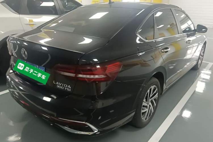 Used Volkswagen Lavida 2024 300TSI DSG Starry Sky Deluxe Edition Rear Right 45 Deg