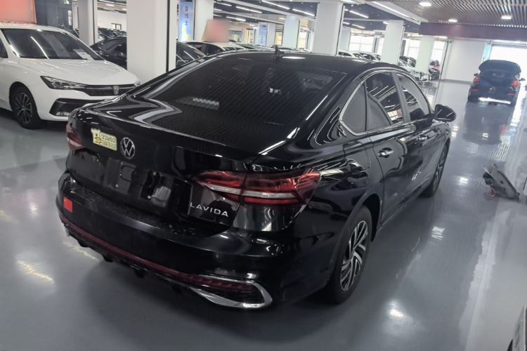 Used Volkswagen Lavida 2024 1.5L Automatic Starry Sky 5 Million Edition Rear Right 45 Deg