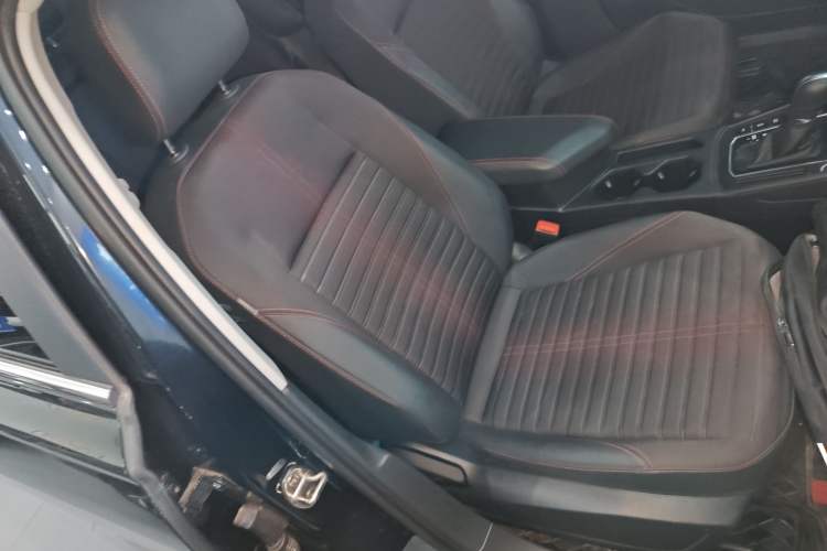 Used Volkswagen Lavida 2024 300TSI DSG Starry Sky Deluxe Edition Right Front Seat