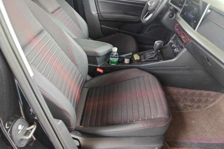 Used Volkswagen Lavida 2024 300TSI DSG Starry Sky Deluxe Edition Right Front Seat