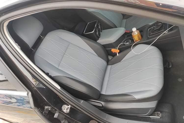 Used Volkswagen Lavida 2024 1.5L Automatic Starry Sky 5 Million Edition Right Front Seat