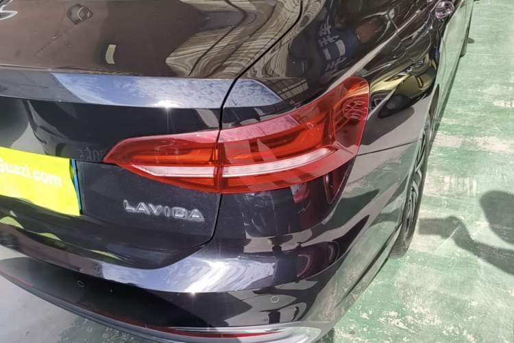 Used Volkswagen Lavida 2024 300TSI DSG Full-Comfort Edition Right Rear Taillight