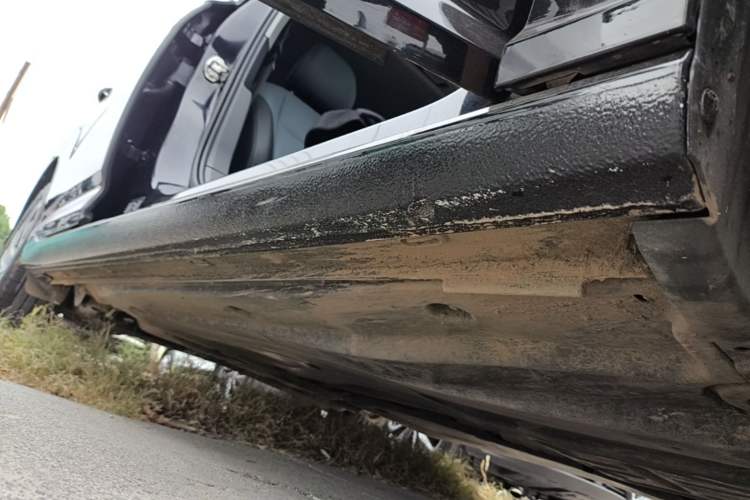 Used Volkswagen Lavida 2024 1.5L Automatic Starry Sky 5 Million Edition Right Side Sill
