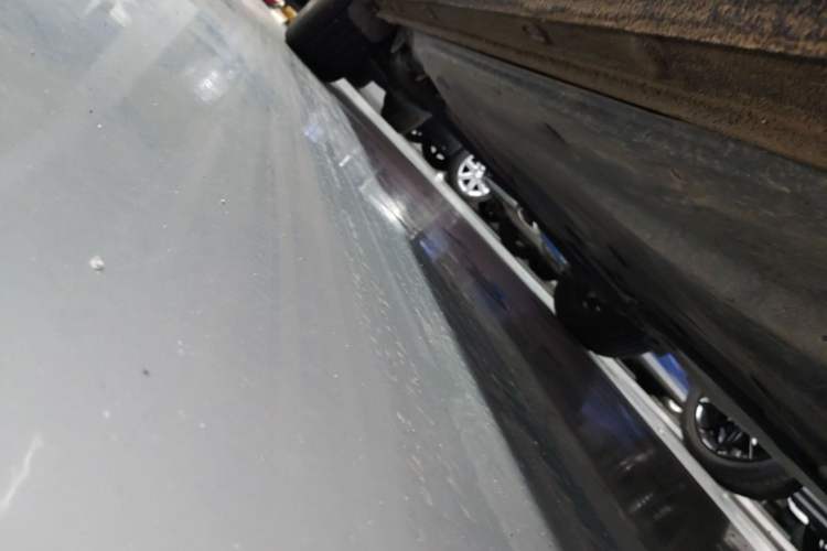 Used Volkswagen Lavida 2024 1.5L Automatic 5 Million Edition Right Side Sill