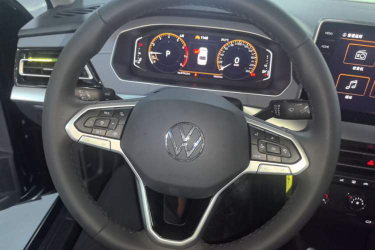 Used Volkswagen Lavida 2024 1.5L Automatic Starry Sky 5 Million Edition Steering Wheel