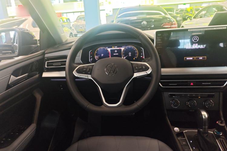 Used Volkswagen Lavida 2024 1.5L Automatic Starry Sky 5 Million Edition Steering Wheel
