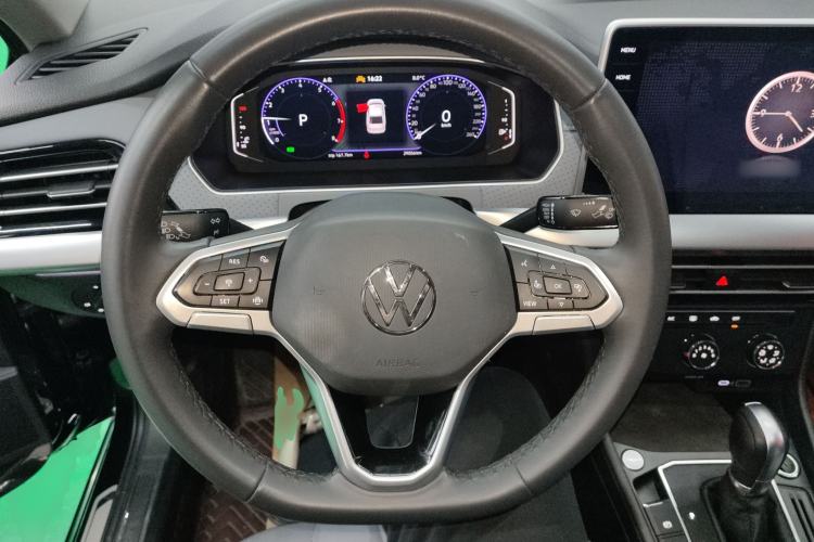 Used Volkswagen Lavida 2024 1.5L Automatic Starry Sky 5 Million Edition Steering Wheel