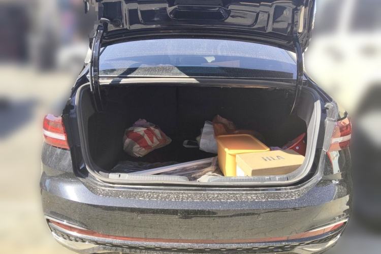 Used Volkswagen Lavida 2024 1.5L Automatic 5 Million Edition Trunk