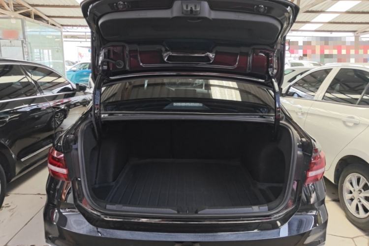 Used Volkswagen Lavida 2024 1.5L Automatic 5 Million Edition Trunk