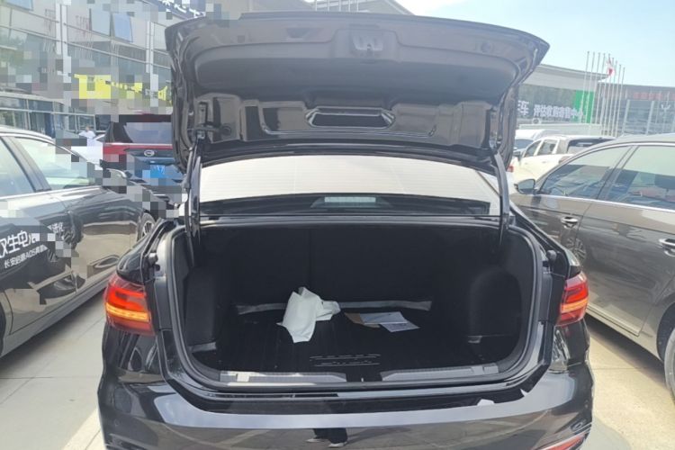 Used Volkswagen Lavida 2024 300TSI DSG Starry Sky Deluxe Edition Trunk