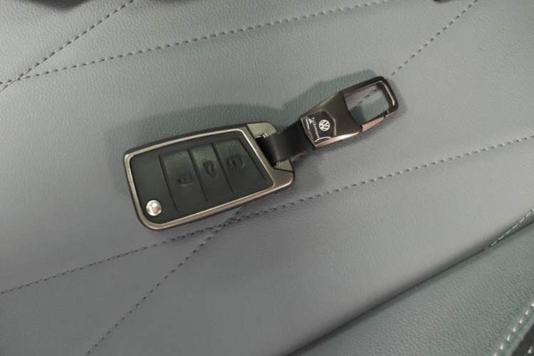 Used Volkswagen Lavida 2024 1.5L Automatic 5 Million Edition Vehicle Key