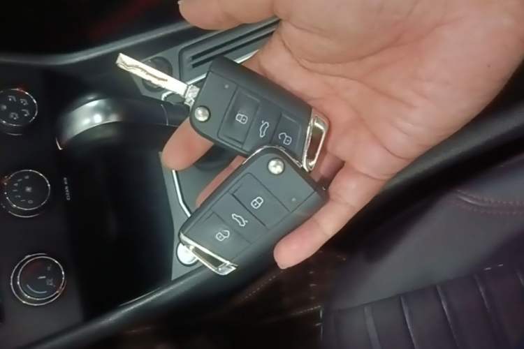 Used Volkswagen Lavida 2024 300TSI DSG Starry Sky Deluxe Edition Vehicle Key