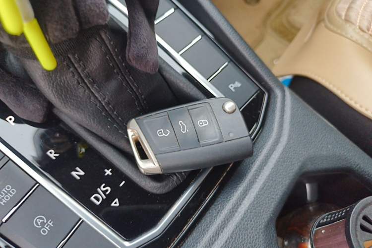 Used Volkswagen Lavida 2024 300TSI DSG Starry Sky Leading Edition Vehicle Key