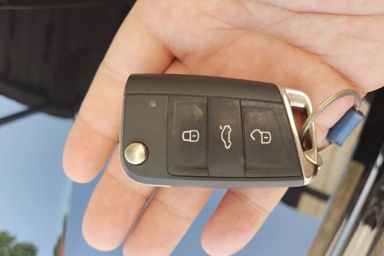 Used Volkswagen Lavida 2024 1.5L Automatic Starry Sky 5 Million Edition Vehicle Key