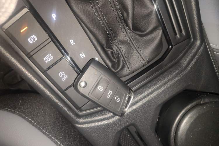 Used Volkswagen Lavida 2024 1.5L Automatic 5 Million Edition Vehicle Key