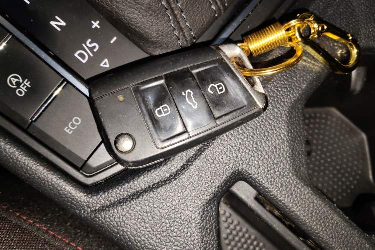 Used Volkswagen Lavida 2024 300TSI DSG Starry Sky Deluxe Edition Vehicle Key