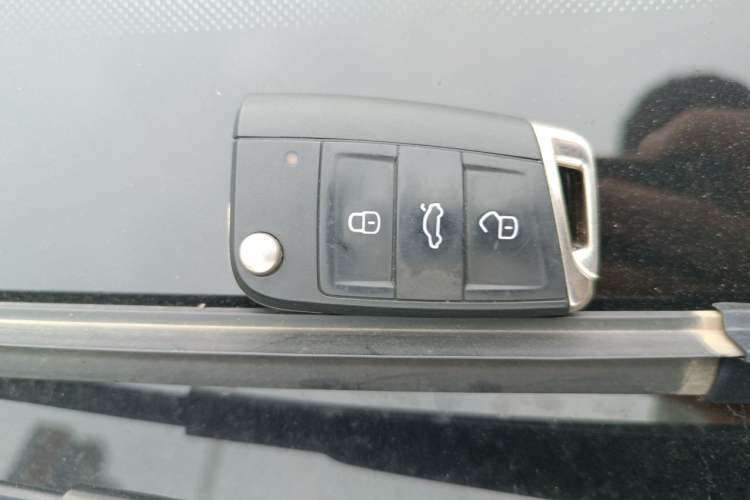 Used Volkswagen Lavida 2024 300TSI DSG Starry Sky Deluxe Edition Vehicle Key