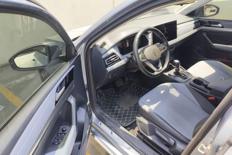 Used Volkswagen Lavida 2024 1.5L Automatic 5 Million Edition Driver Seat