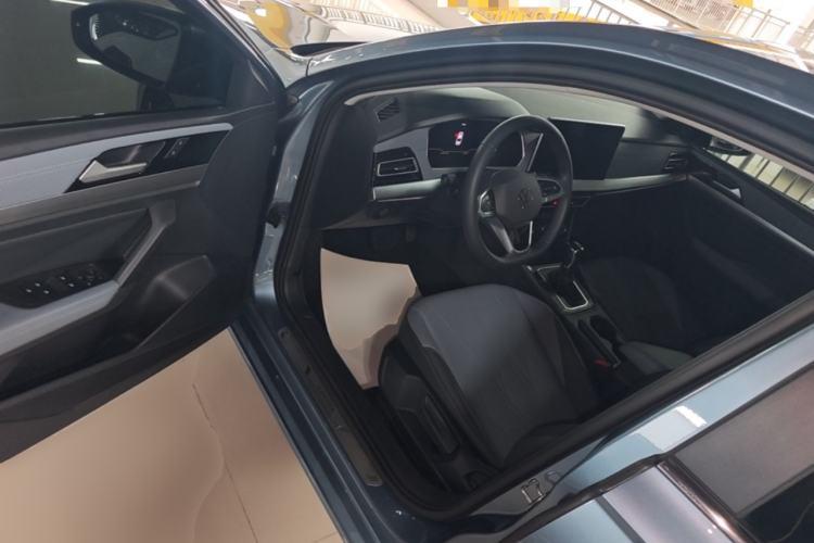 Used Volkswagen Lavida 2024 1.5L Automatic Starry Sky 5 Million Edition Driver Seat