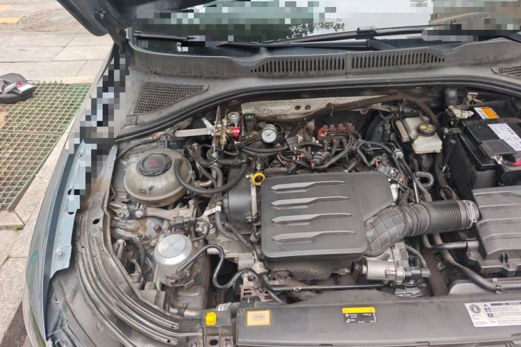 Used Volkswagen Lavida 2024 1.5L Automatic Starry Sky 5 Million Edition Engine Bay Right