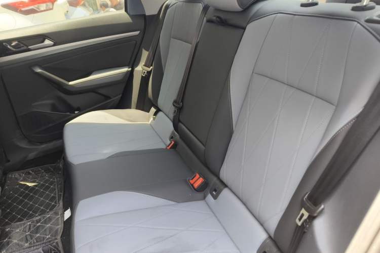 Used Volkswagen Lavida 2024 1.5L Automatic 5 Million Edition Left Rear Seat