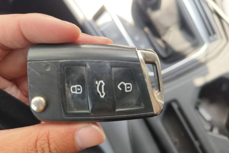 Used Volkswagen Lavida 2024 1.5L Automatic 5 Million Edition Vehicle Key