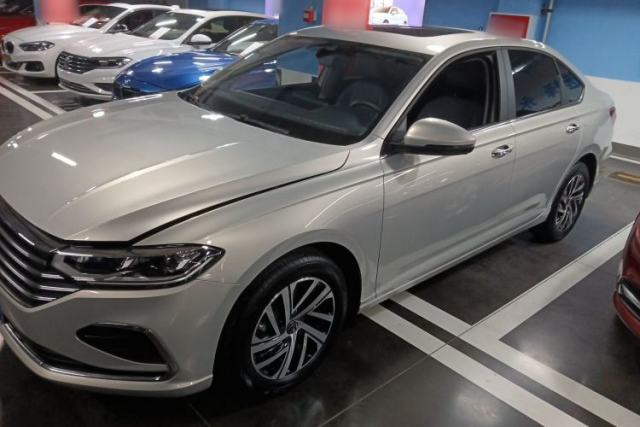 Ojetý Volkswagen Lavida 2024 1.5L Automatic 5 Million Edition